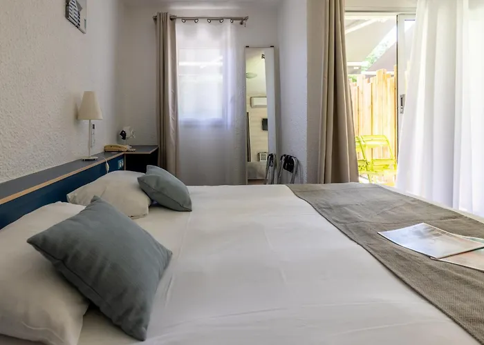 Logis Hotel De La Plage