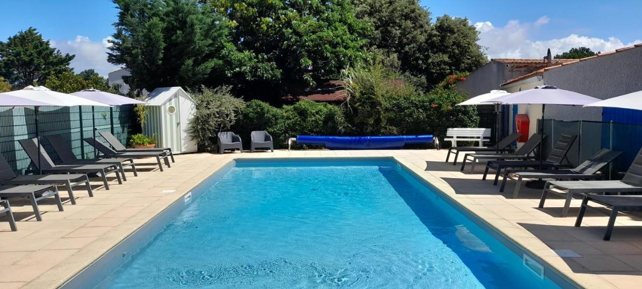 Hotel Logis De La 3*