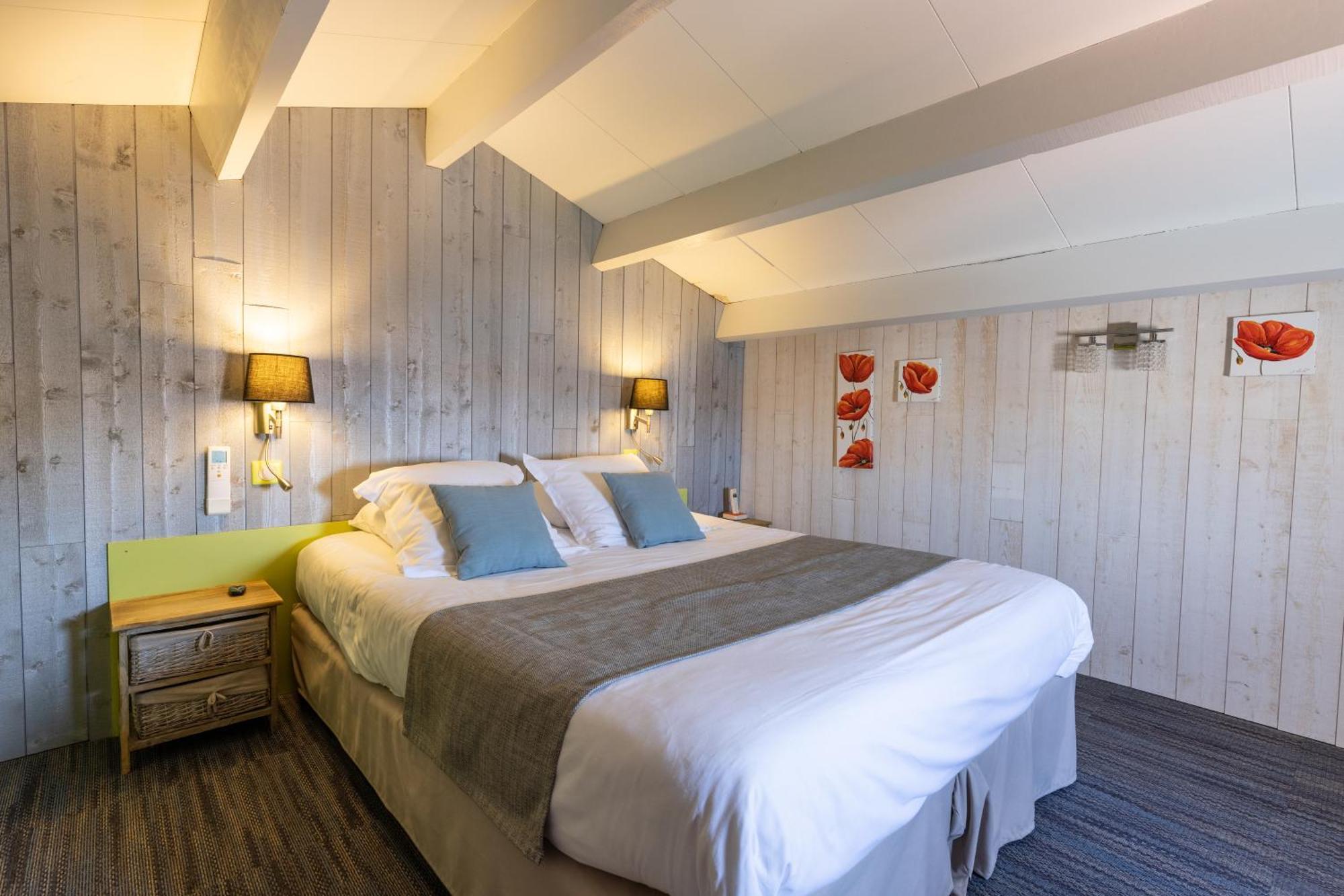 Logis De La Hotel 3*